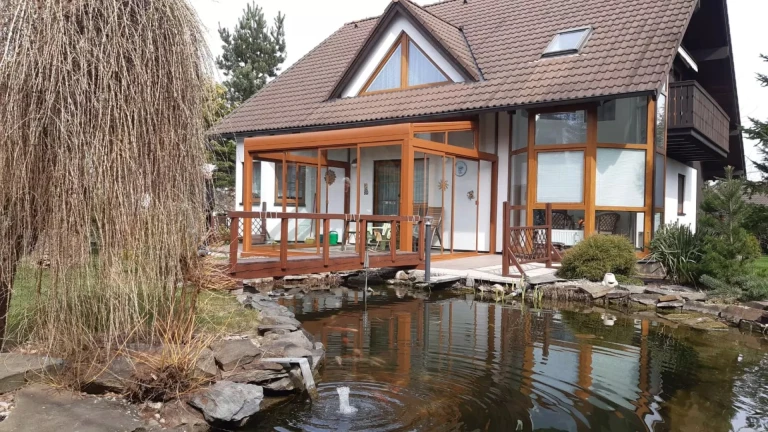 Aluminium pergola ROBUST + glazing STANDARD