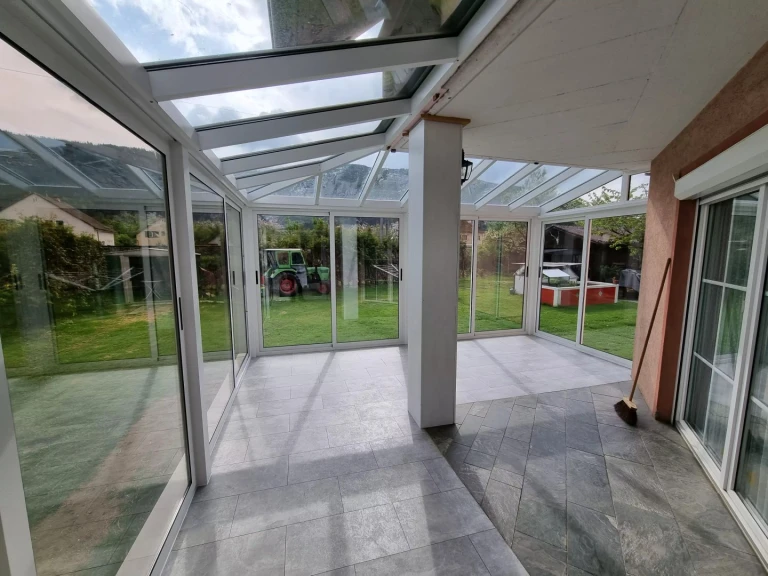Aluminium pergola ROBUST + glazing SLIDE - Friesach