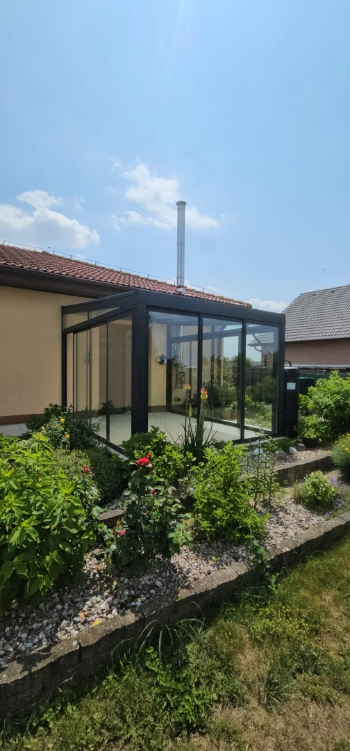 Robust conservatory